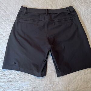 Lululemon Men’s Size 34 Black Shorts 8” Excellent Condition